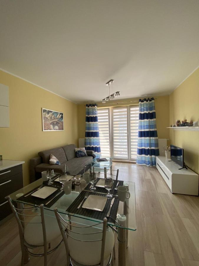 Przytulny Apartament Niedaleko Centrum *